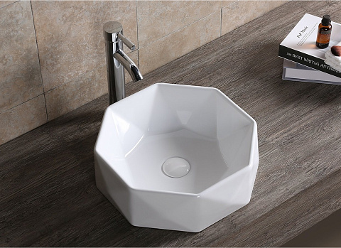 Раковина накладная Ceruttispa, CR0057 (420х420х130) белая, многогранная