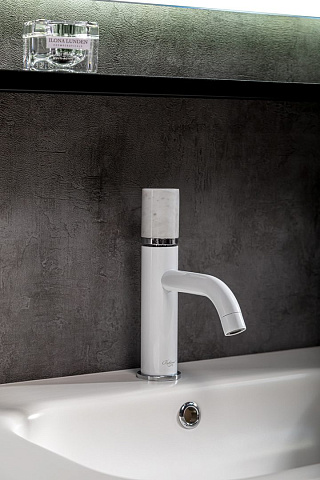 Смеситель Boheme STICK для умыв.низ. WHITE MRAMOR WHITE (комплект) 121-W-MR-WHITE