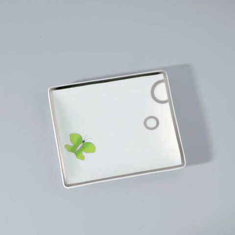 THG CAPUCINE VERT DECOR PLATINE Поднос керамический 122х110 мм., настольный, small size, декор платина/зеленый, цвет белый, A7E-A02-4612