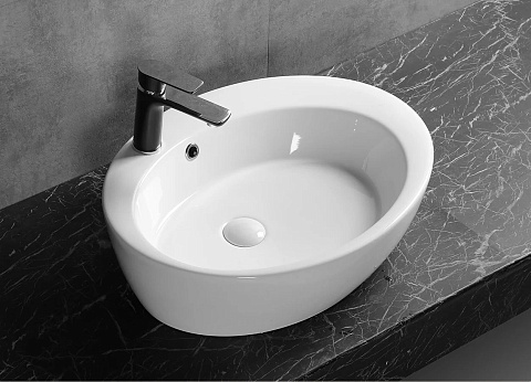Раковина накладная Ceruttispa, CR7026A (600х470х140) белая, овальная, с отверстием под смеситель