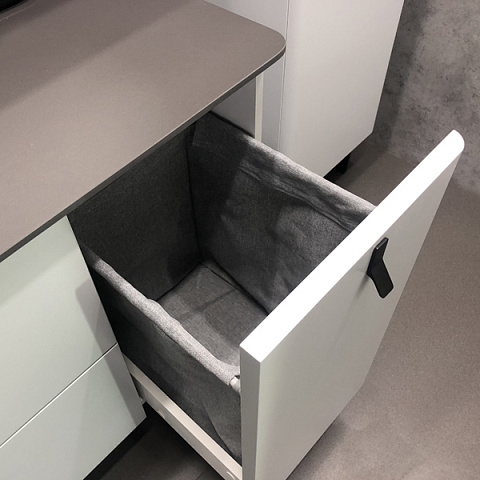 Тумба-умывальник Comforty Сорренто-90Н светло-серый с черной столешницей c раковиной Comforty 9110 00-00013520
