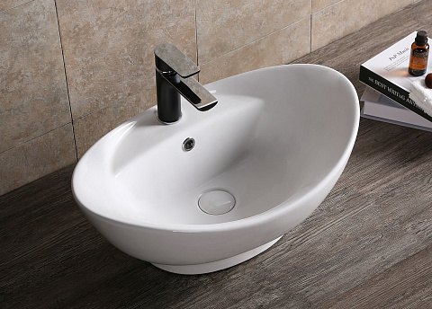 Раковина накладная Ceruttispa, CR7003 (600х395х220) белая, овальная, с отверстием под смеситель